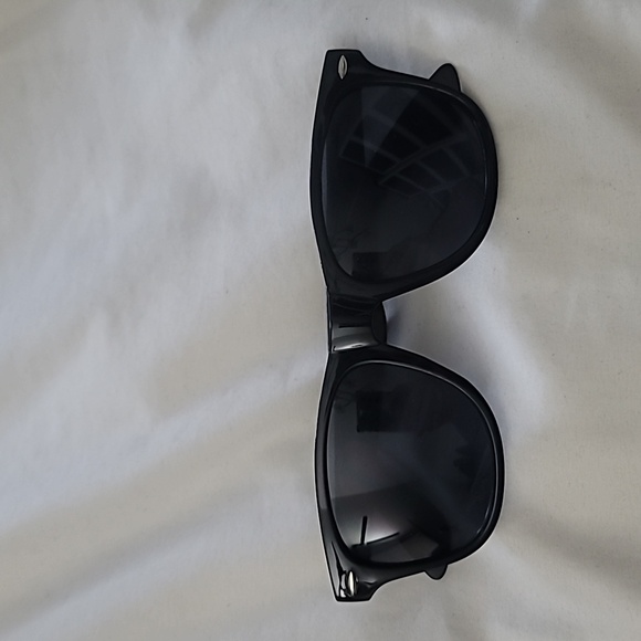 The Brooklyn Mirage Black Sunglasses - Picture 1 of 3